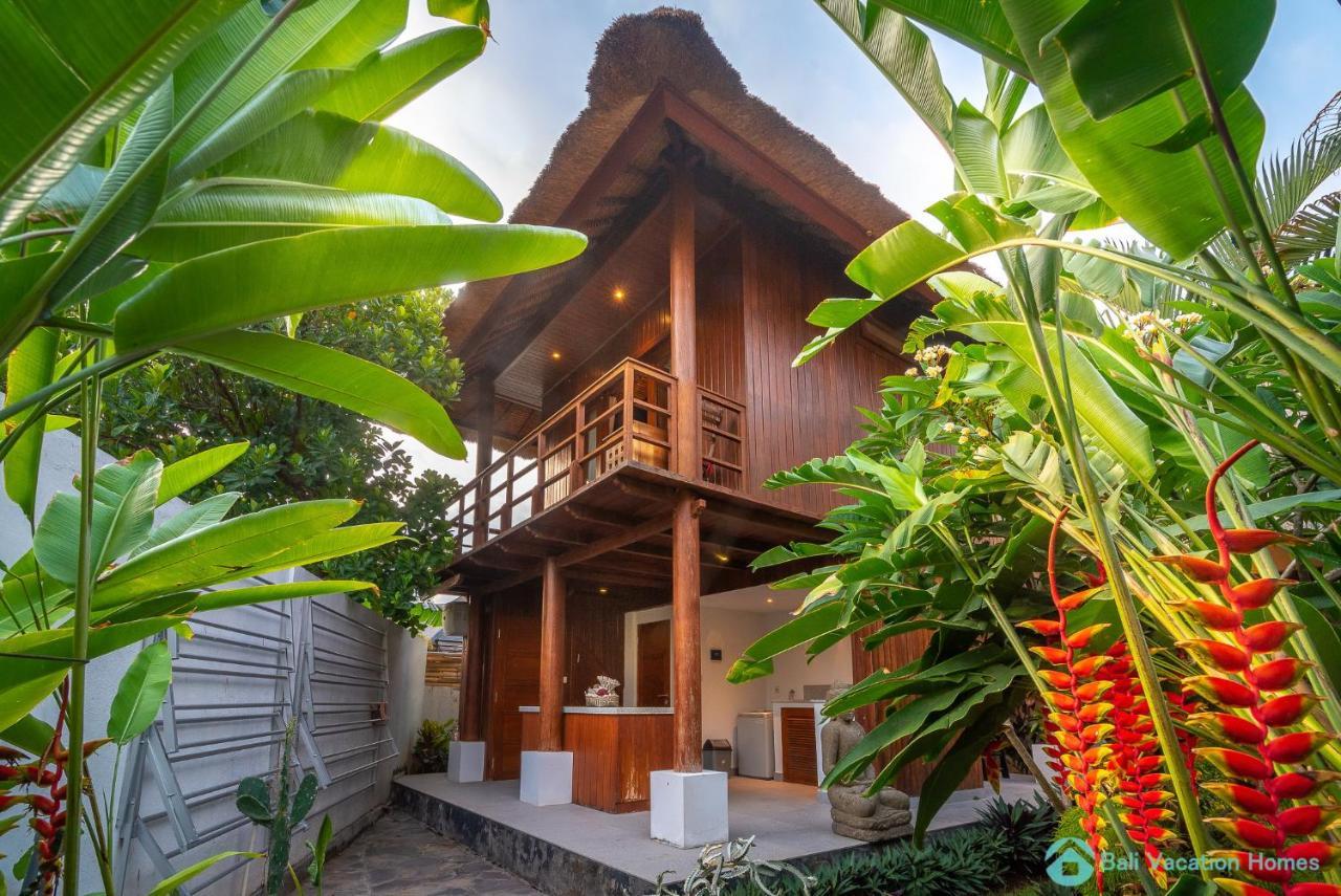 Villa Kamboja - Intimate Luxury Lovina Beach Villa Banjar  Bagian luar foto