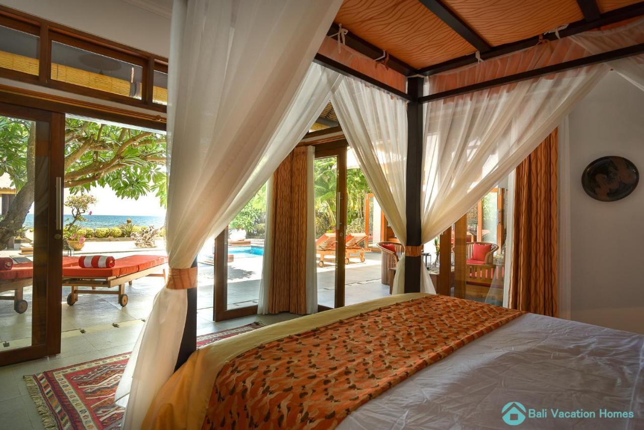 Villa Kamboja - Intimate Luxury Lovina Beach Villa Banjar  Bagian luar foto